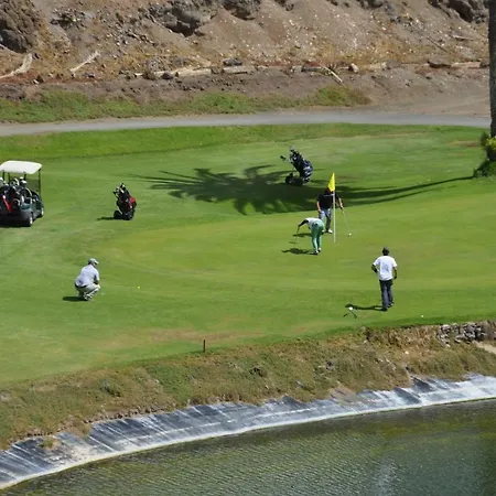 Daire Bright Flat In Salinetas *